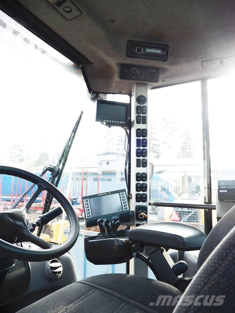 Volvo L 120 G Pale gommate