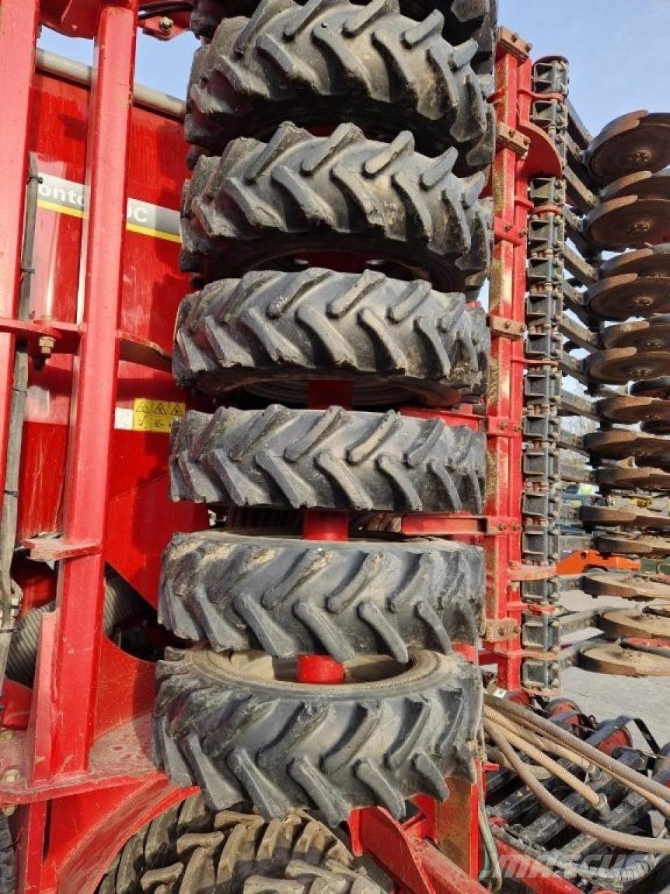 Horsch Pronto 7 DC Perforatrici