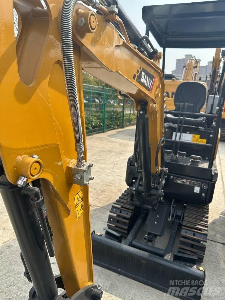 Sany SY16C Miniescavatori