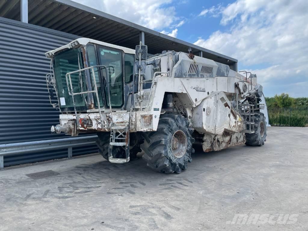 Wirtgen WR 240I Riciclatori d'asfalto