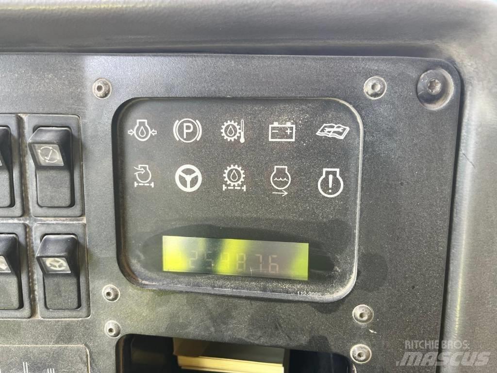 CAT 769 D Dumper a telaio rigido
