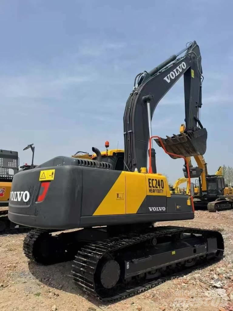 Volvo EC 240 Escavatori cingolati