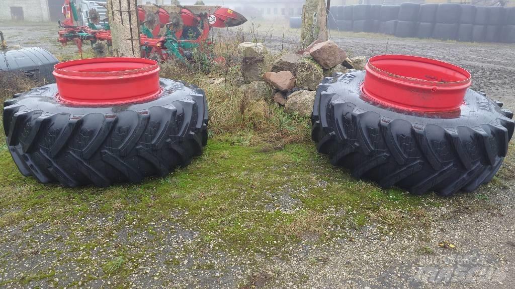 Fendt 724 Profi Plus Trattori