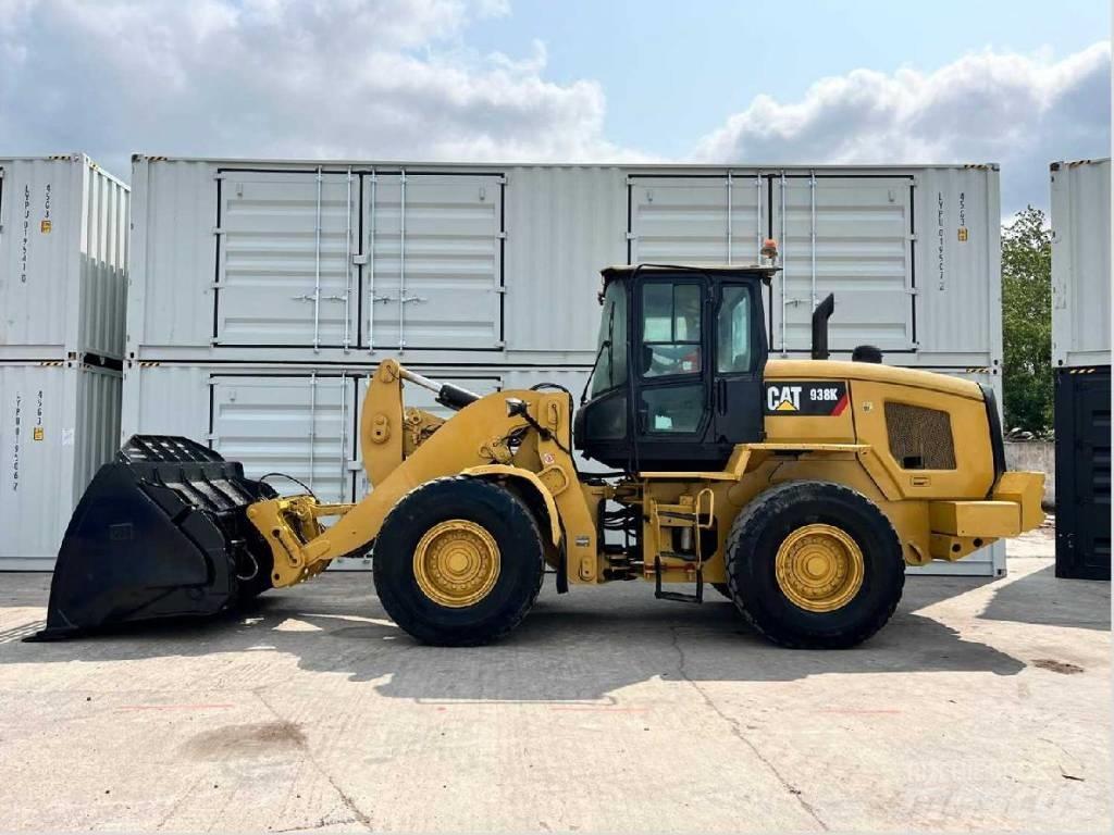 CAT 938 K Pale gommate