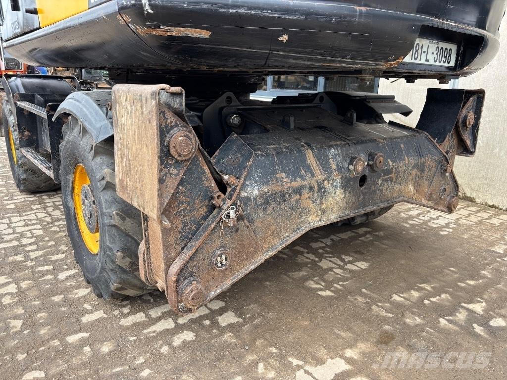 JCB JS 160 W Escavatori gommati