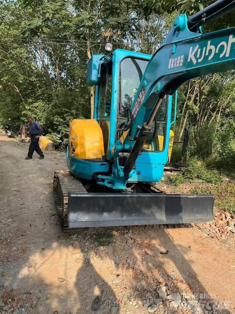 Kubota U35 Escavatori cingolati