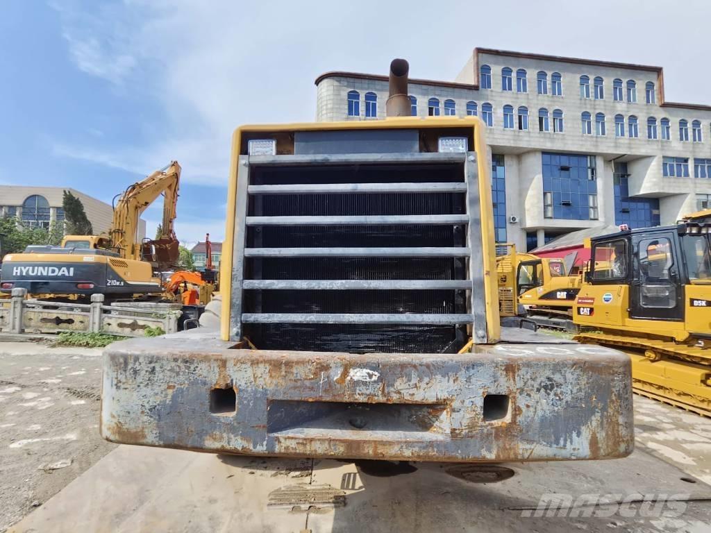 Komatsu WA 500 Pale gommate
