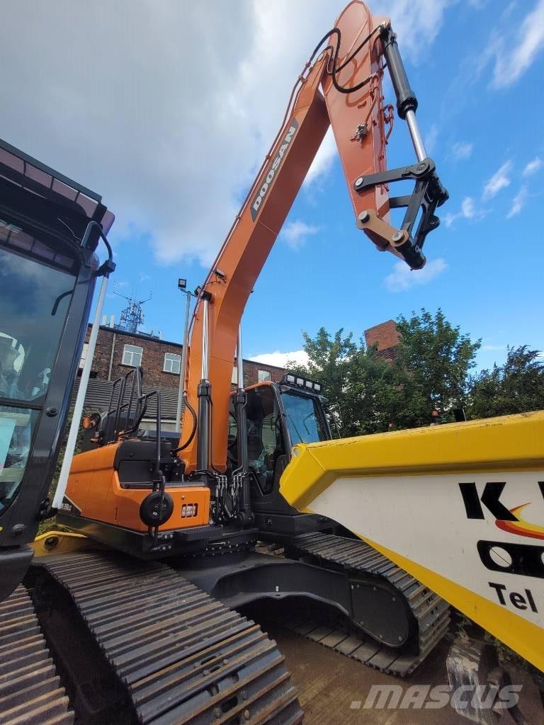 Doosan DX 210 LC-7 Escavatori cingolati