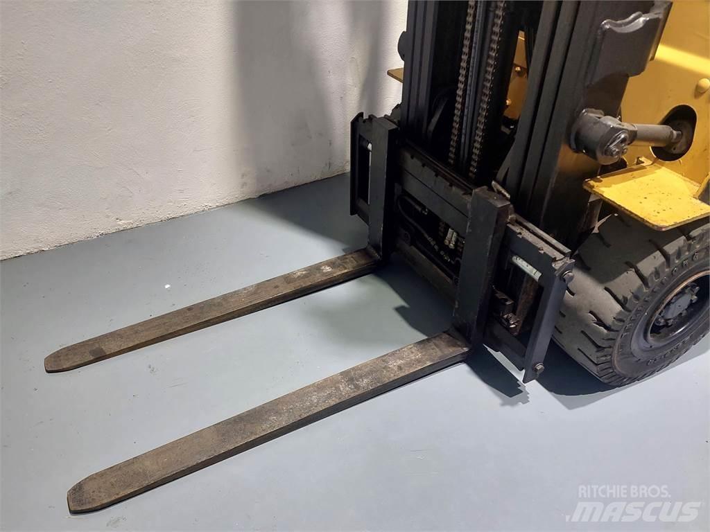 CAT EP25K PAC Carrelli elevatori elettrici