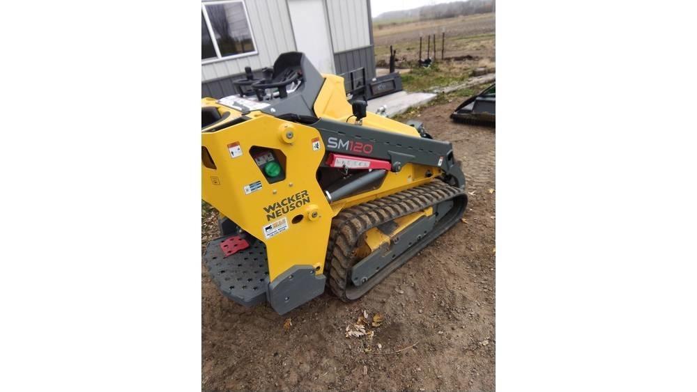 Wacker Neuson S120 Mini Pale Gommate