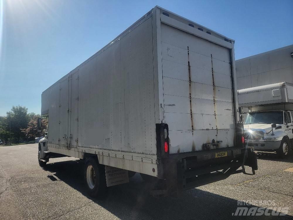 International 4300 Camion cassonati