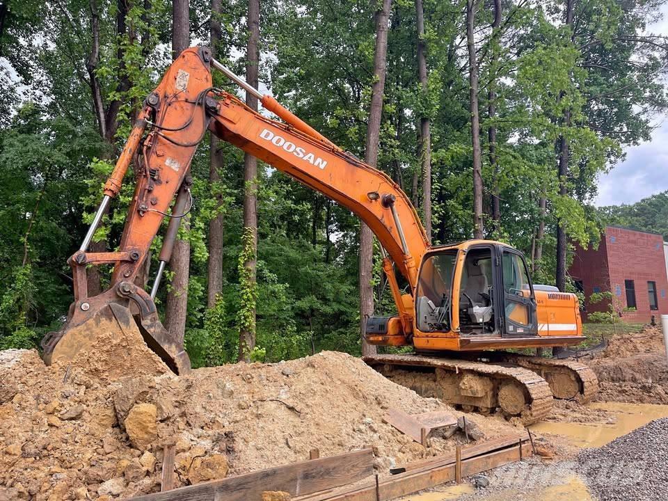 Doosan DX 255 LC Escavatori cingolati