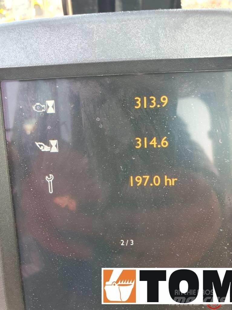 JCB JS 175 W Escavatori gommati