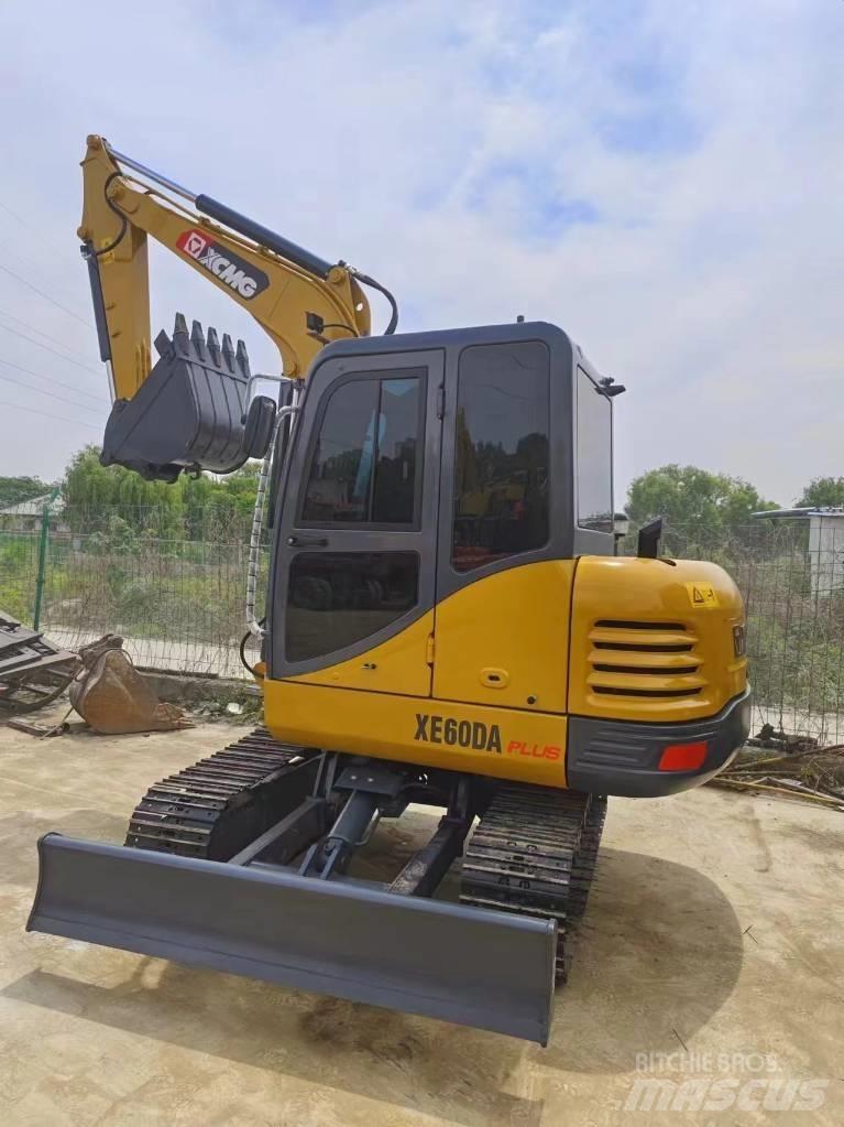 XCMG XE 60 DA Escavatori cingolati