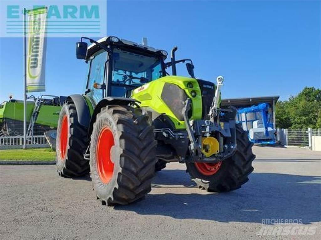 CLAAS axos 240 Trattori