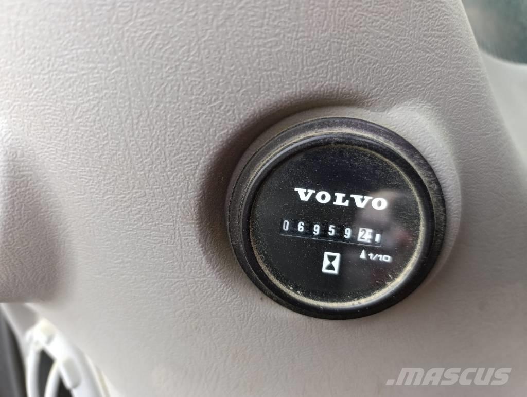 Volvo EW 210 D Escavatori gommati