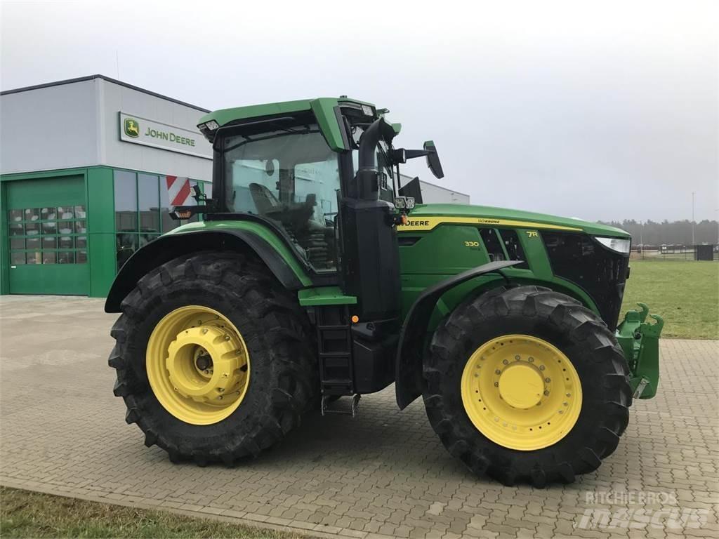 John Deere 7R 330 Trattori