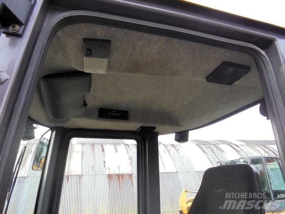 Volvo L 35 G Pale gommate