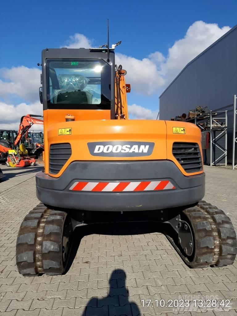 Develon DX 85 R-3 Escavatori medi 7t - 12t