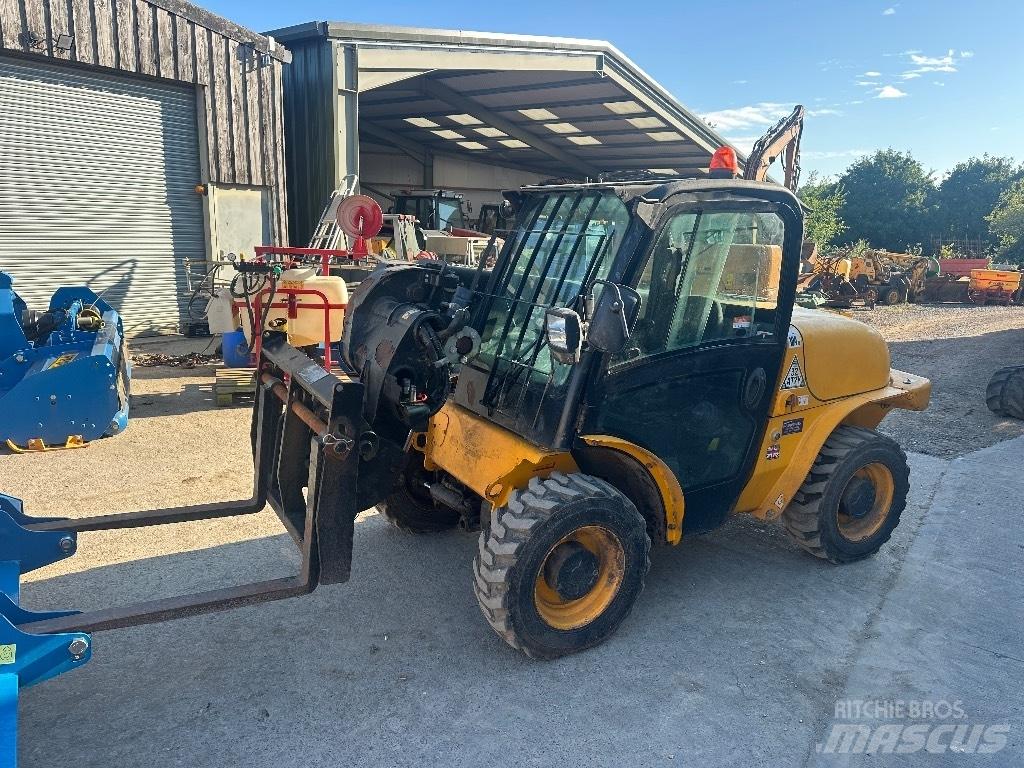 JCB 520-40 Sollevatori telescopici