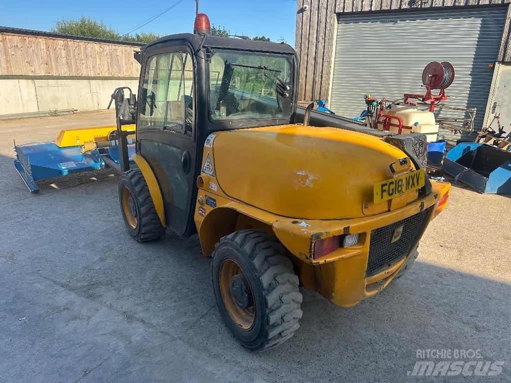 JCB 520-40 Sollevatori telescopici