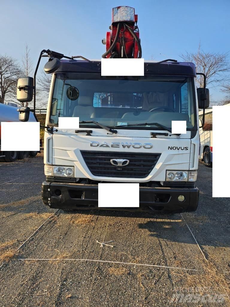 Horyong SKY450 Piattaforme autocarrate