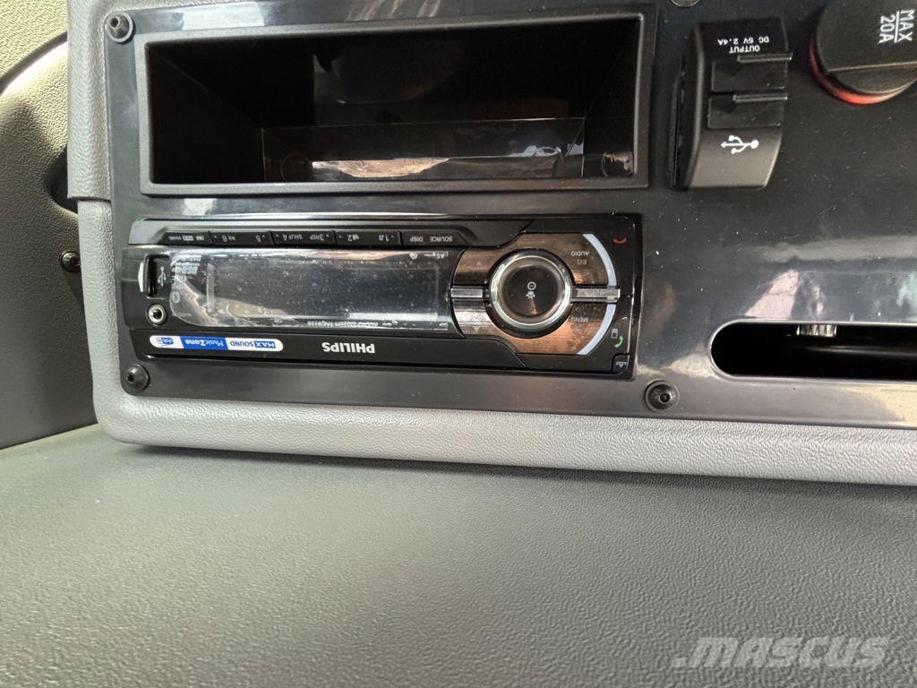 Yanmar B95W Escavatori gommati