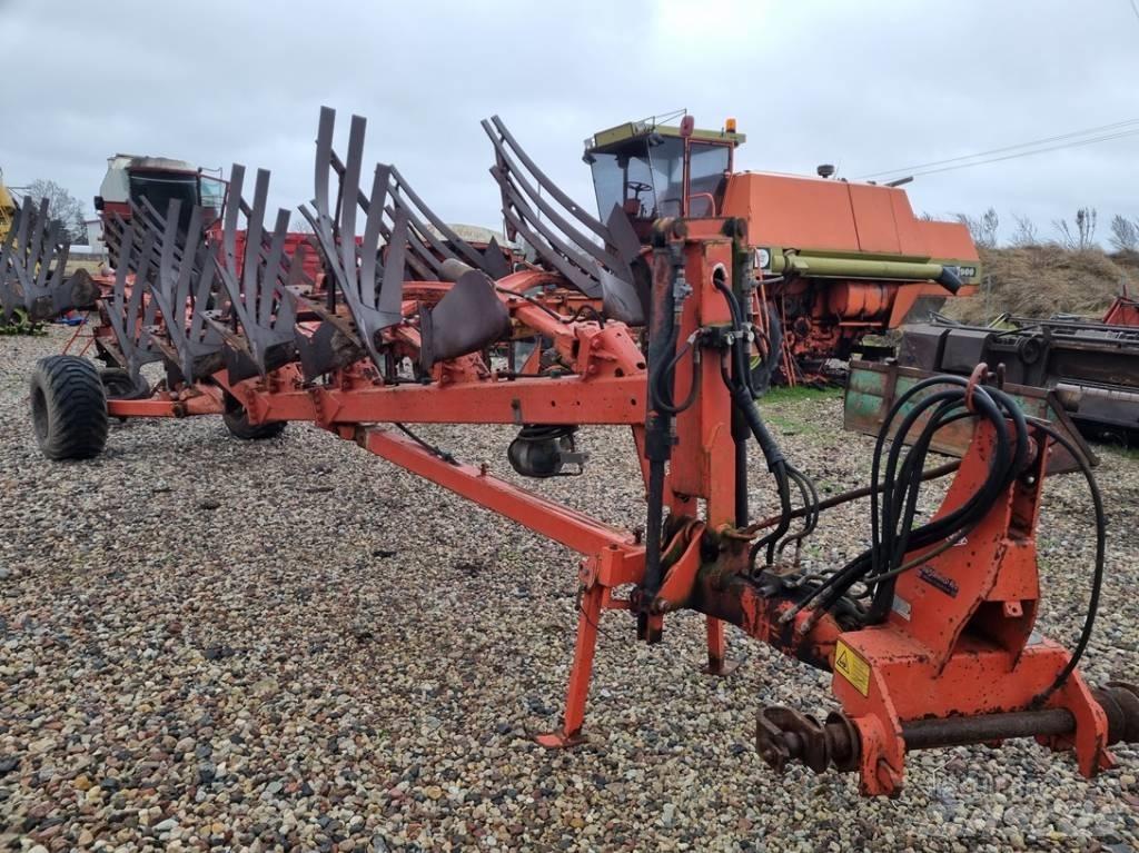 Kuhn Manager 6 Aratri reversibili