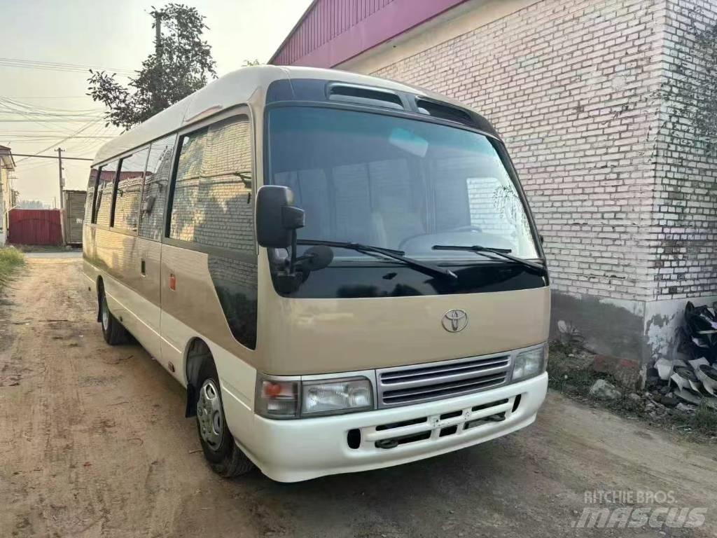 Toyota Coaster Autobus interurbani