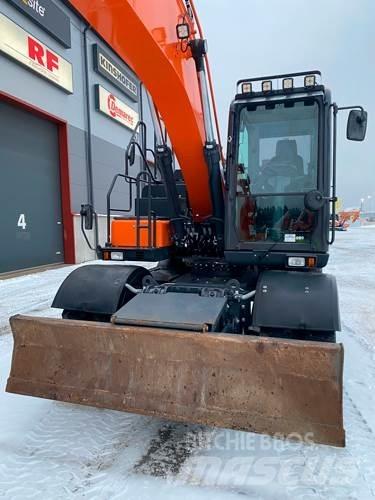 Doosan DX170W-5 Escavatori gommati
