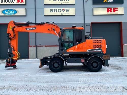 Doosan DX170W-5 Escavatori gommati