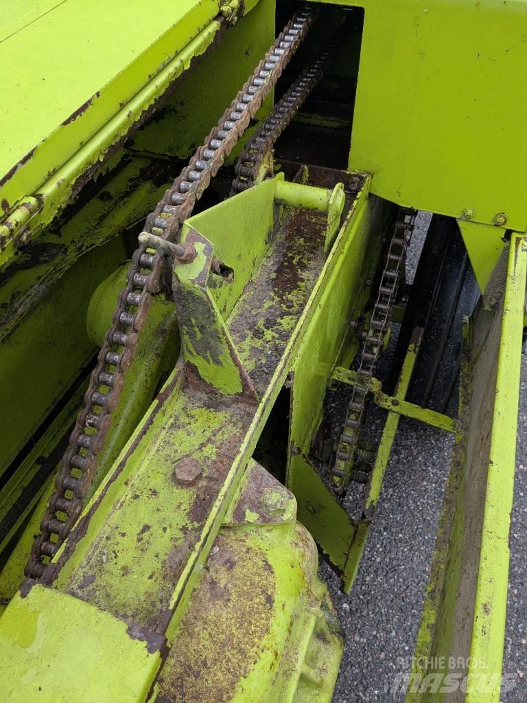 CLAAS Markant 40 Presse quadre