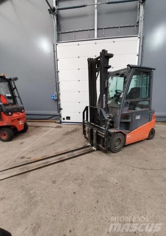Toyota 8FBMT35 Carrelli elevatori elettrici