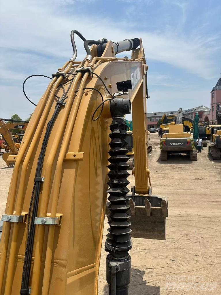 XCMG XE 215 DA Escavatori cingolati