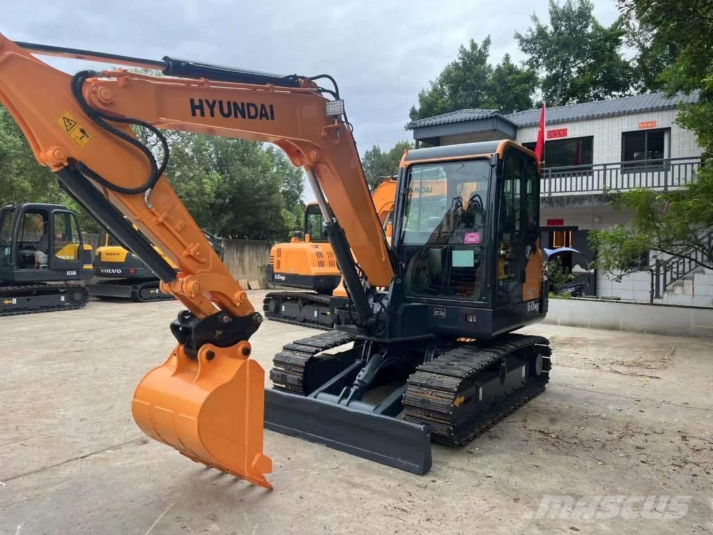 Hyundai 60vs Miniescavatori