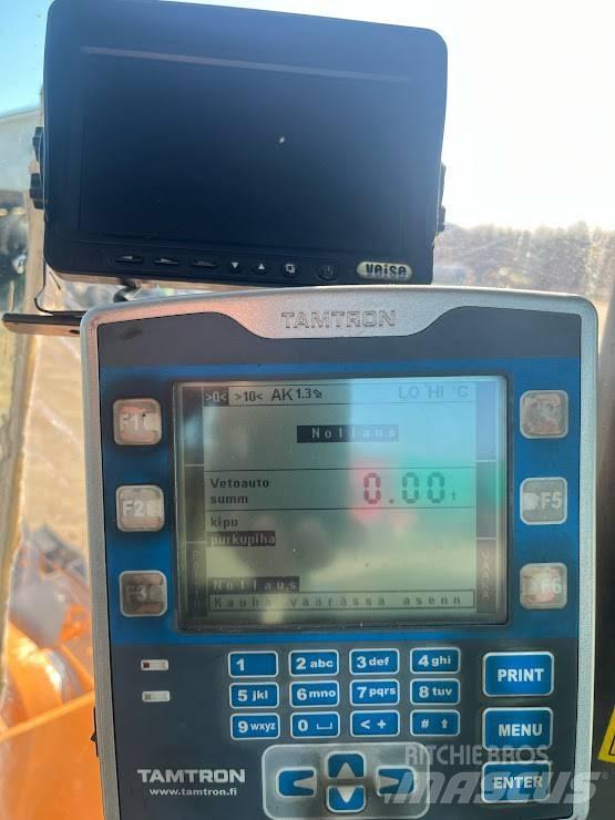 CASE 921 F Pale gommate