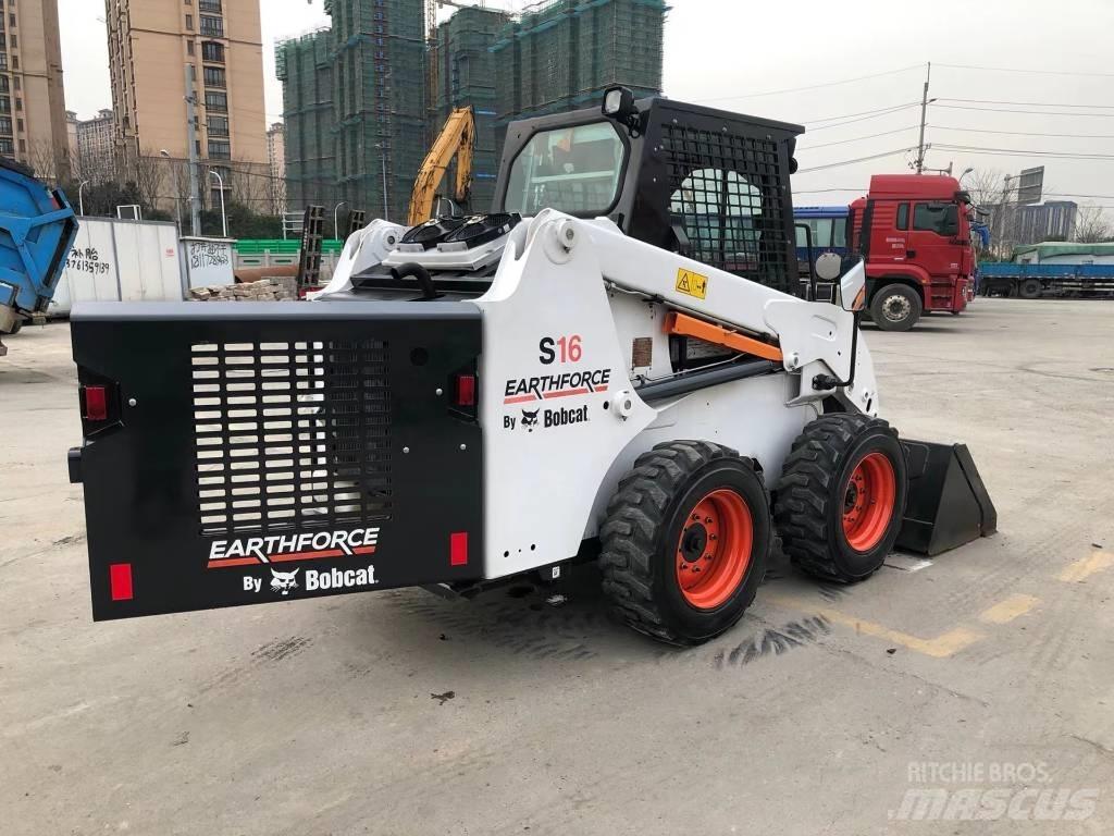 Bobcat S16 Mini Pale Gommate