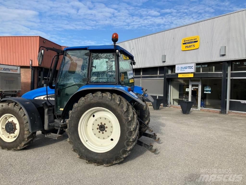 New Holland TL 90 Trattori