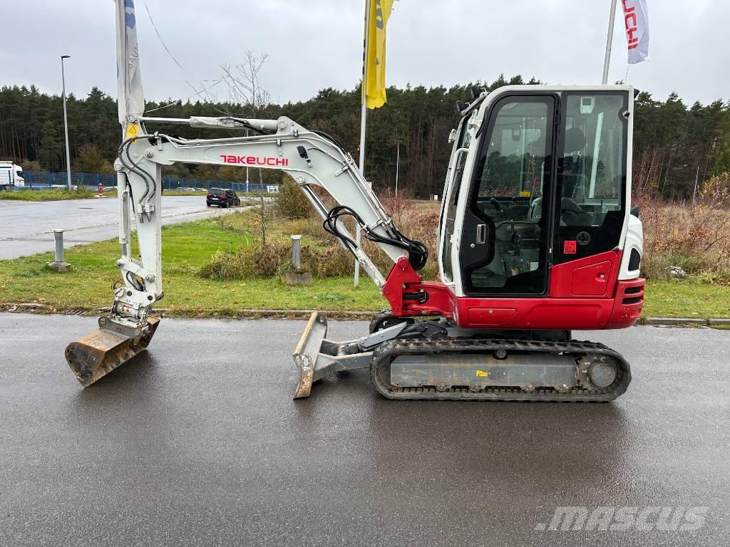 Takeuchi TB 235-2 V3 Miniescavatori