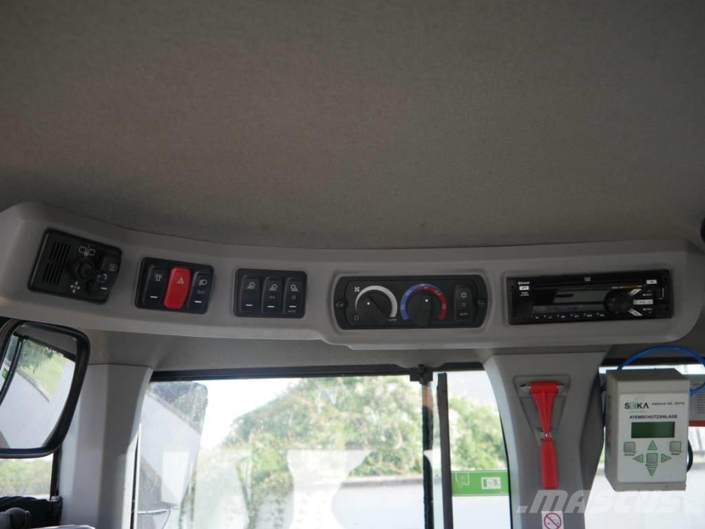 CAT 938M Pale gommate