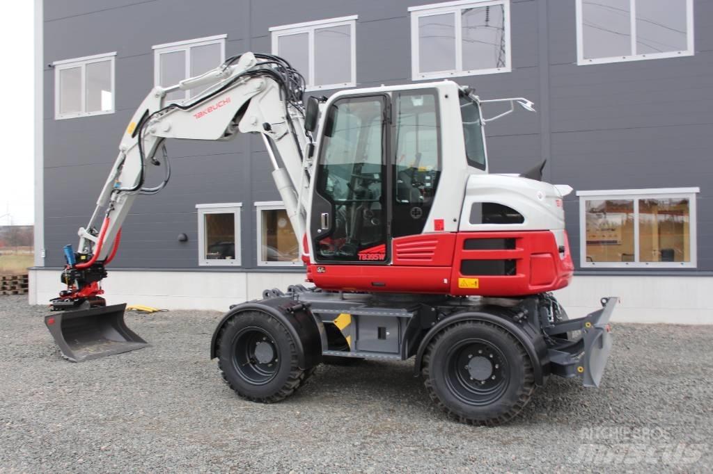 Takeuchi TB395W Escavatori gommati