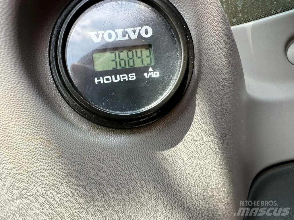 Volvo BM ECR235EL Escavatori cingolati