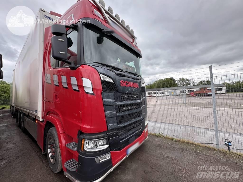 Scania S 500 Camion a temperatura controllata