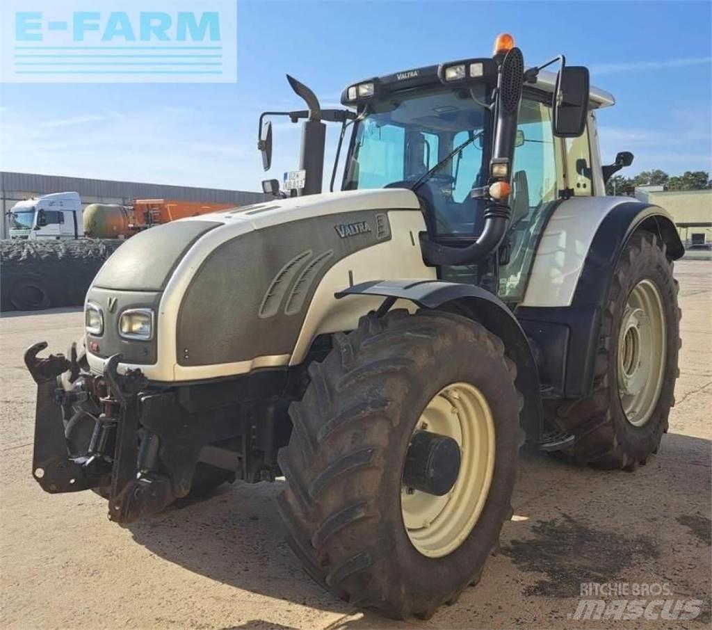 Valtra t 202 Trattori