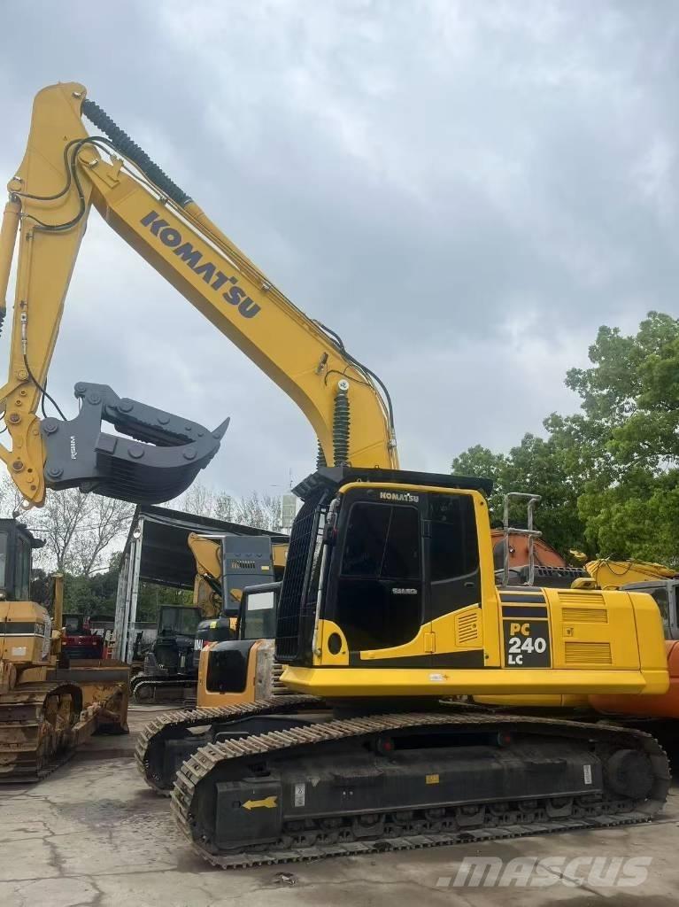 Komatsu PC 240 Escavatori cingolati