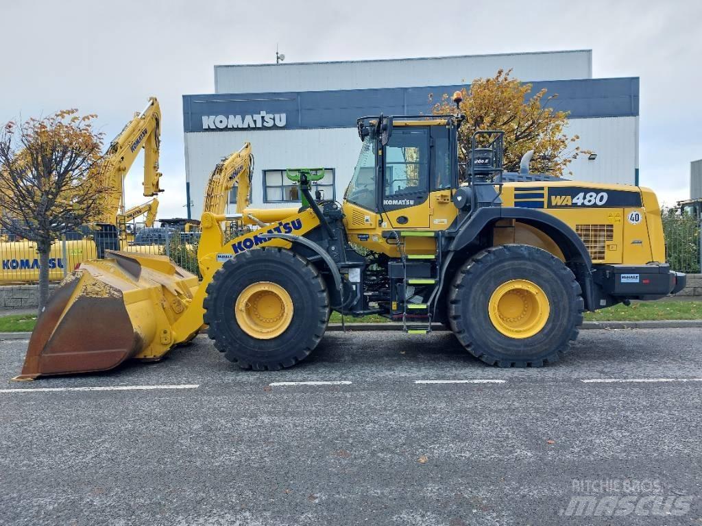 Komatsu WA480-8 Pale gommate