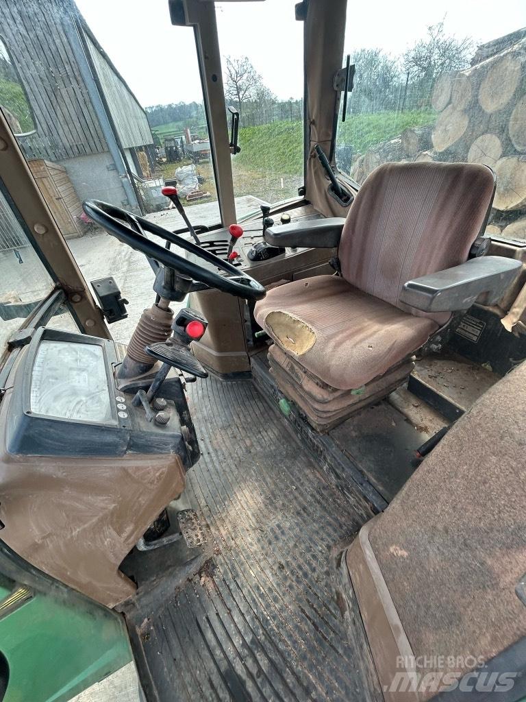 John Deere 6400 Trattori compatti