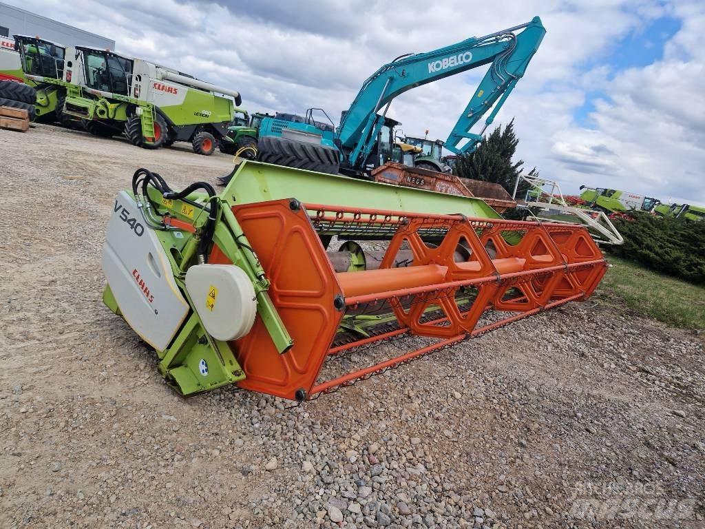CLAAS Tucano 320 Mietitrebbiatrici