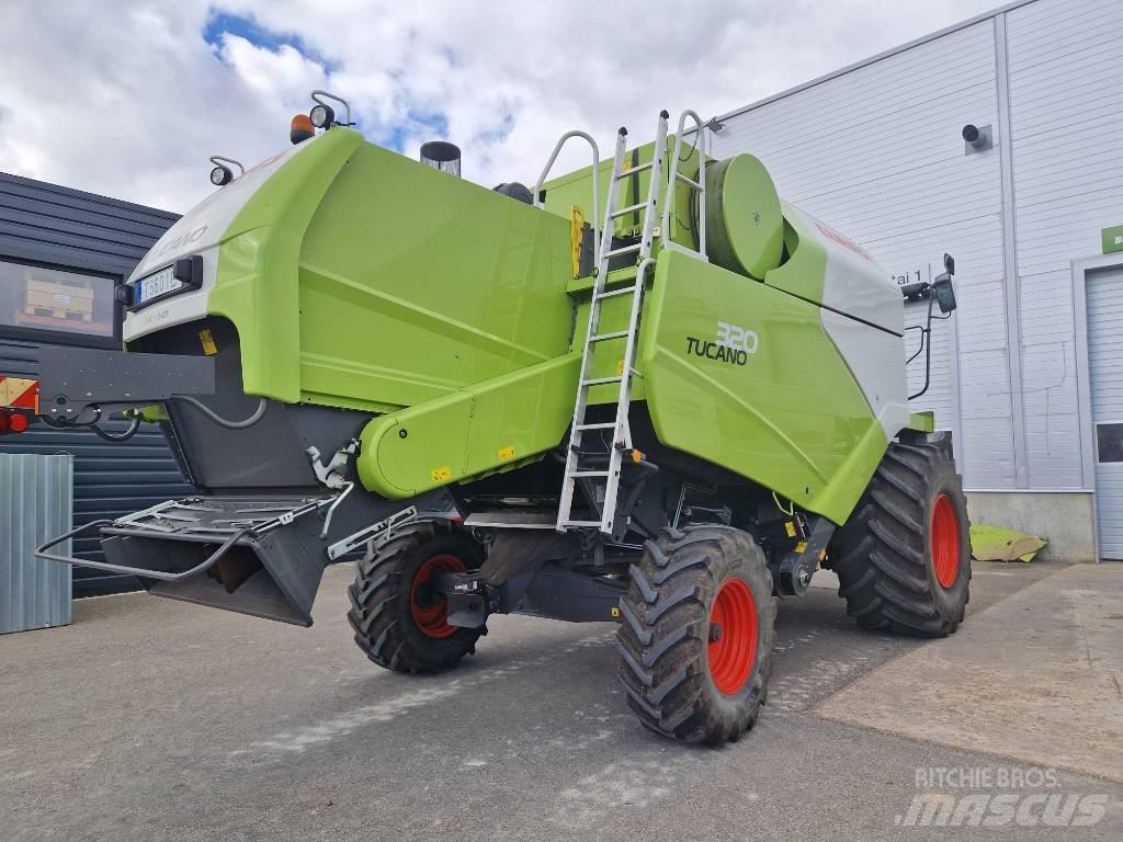 CLAAS Tucano 320 Mietitrebbiatrici