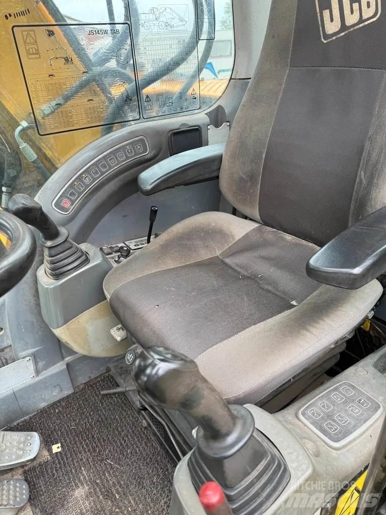 JCB JS 145W Escavatori gommati